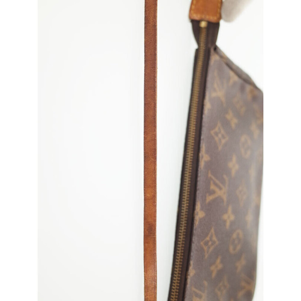 Louis Vuitton Brown Monogram Leather Pouch Accessory Pochette Accessoires - Picture 4 of 9